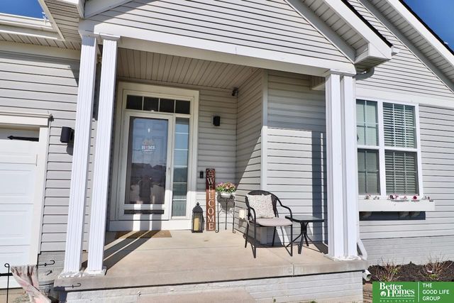 7752 N 107 Street, Omaha, NE 68122