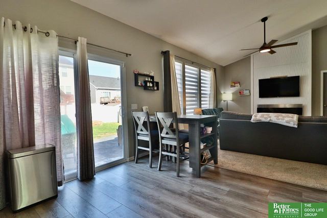 7752 N 107 Street, Omaha, NE 68122