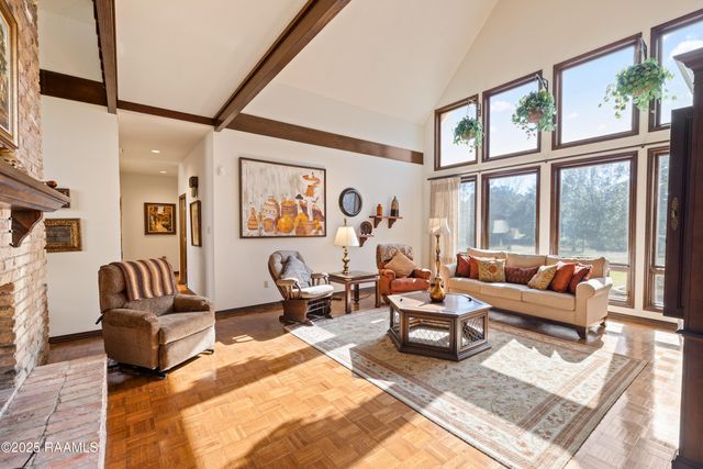 5308 Shoreline Drive, New Iberia, LA 70563