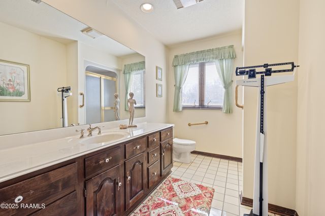 5308 Shoreline Drive, New Iberia, LA 70563