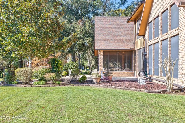 5308 Shoreline Drive, New Iberia, LA 70563