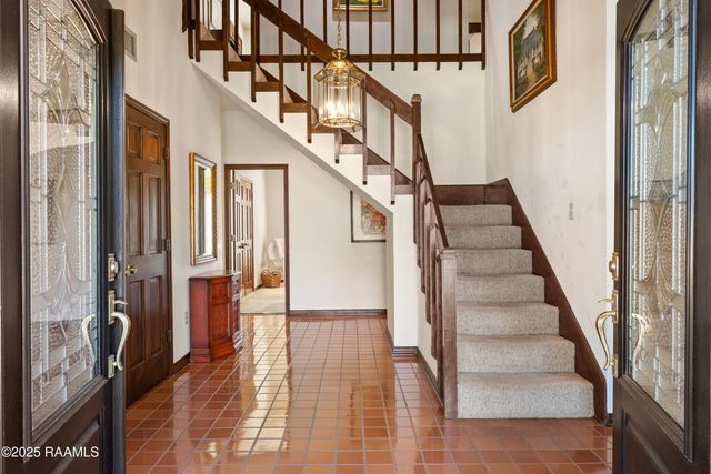 5308 Shoreline Drive, New Iberia, LA 70563