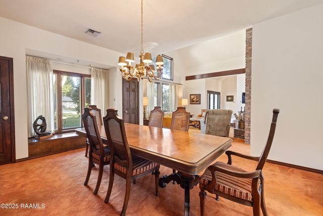 5308 Shoreline Drive, New Iberia, LA 70563