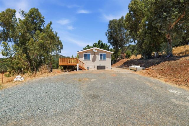 4020 Trigger Ln, Shingle Springs, CA 95682