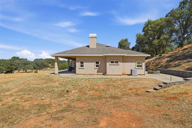 4020 Trigger Ln, Shingle Springs, CA 95682