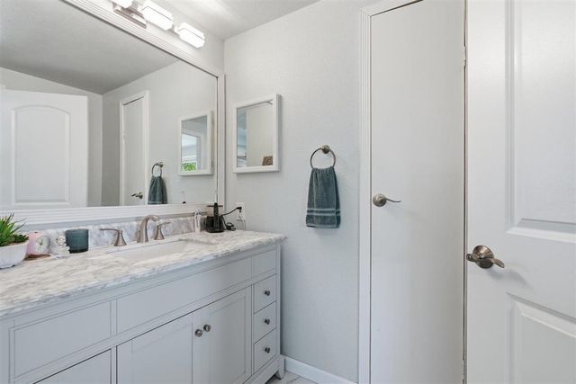 4020 Trigger Ln, Shingle Springs, CA 95682