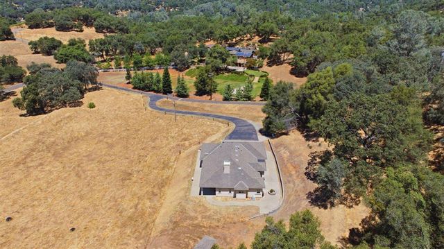 4020 Trigger Ln, Shingle Springs, CA 95682