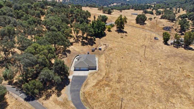 4020 Trigger Ln, Shingle Springs, CA 95682