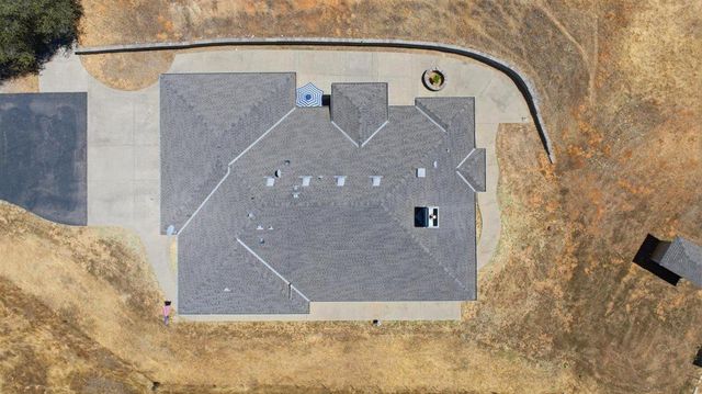 4020 Trigger Ln, Shingle Springs, CA 95682