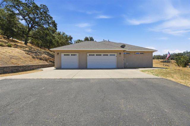 4020 Trigger Ln, Shingle Springs, CA 95682