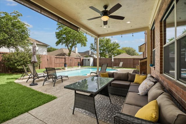 9122 Memorial Valley Drive, Spring, TX 77379