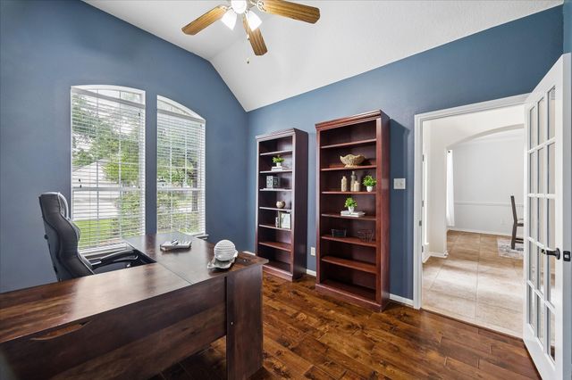 9122 Memorial Valley Drive, Spring, TX 77379