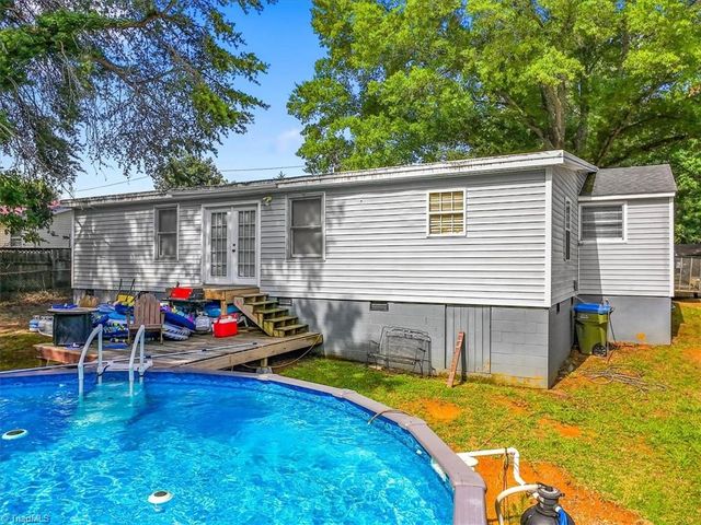 728 Carrington Lane, Eden, NC 27288