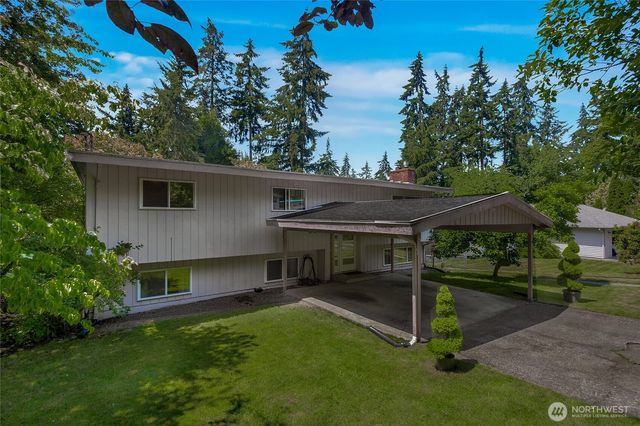 35745 26th Avenue S, Federal Way, WA 98003