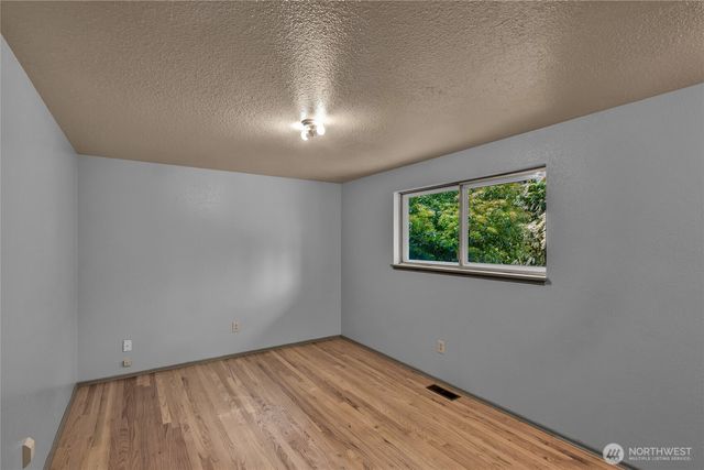 35745 26th Avenue S, Federal Way, WA 98003