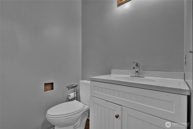 35745 26th Avenue S, Federal Way, WA 98003