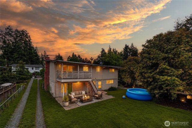 35745 26th Avenue S, Federal Way, WA 98003