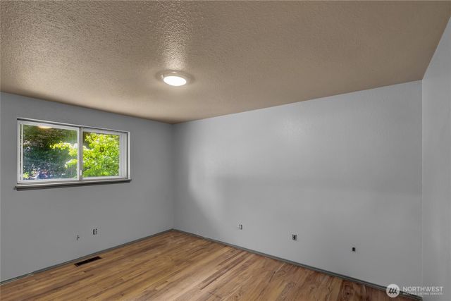 35745 26th Avenue S, Federal Way, WA 98003