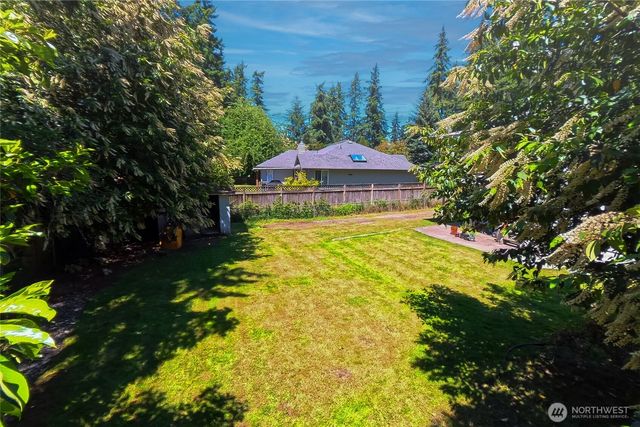 35745 26th Avenue S, Federal Way, WA 98003