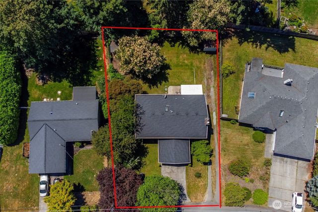 35745 26th Avenue S, Federal Way, WA 98003