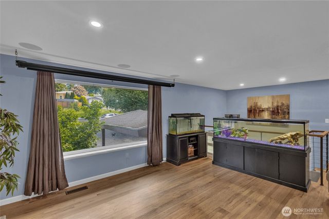 35745 26th Avenue S, Federal Way, WA 98003