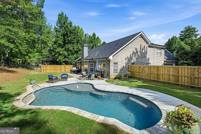 2305 Hawthorne Trace, Monroe, GA 30655