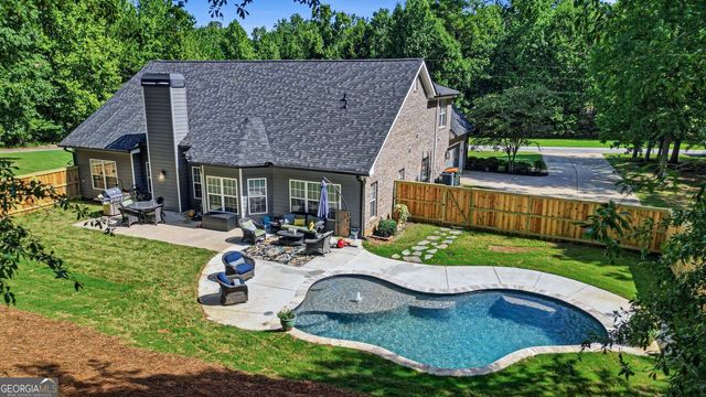 2305 Hawthorne Trace, Monroe, GA 30655