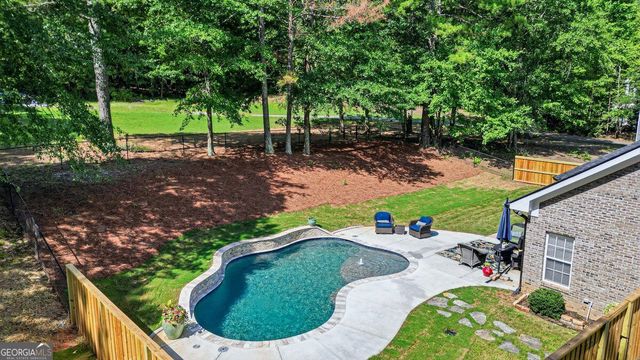 2305 Hawthorne Trace, Monroe, GA 30655
