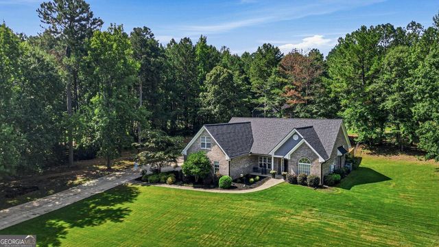 2305 Hawthorne Trace, Monroe, GA 30655