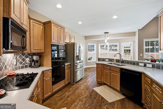 2305 Hawthorne Trace, Monroe, GA 30655