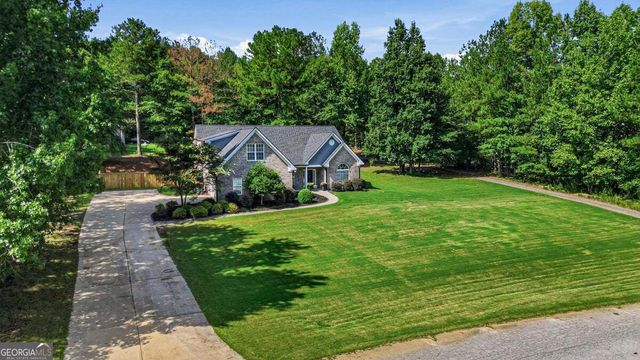 2305 Hawthorne Trace, Monroe, GA 30655