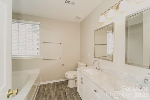 2045 Mallard Pine Court, Charlotte, NC 28262