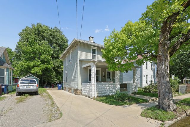 23 Pound Street, Newark, OH 43055