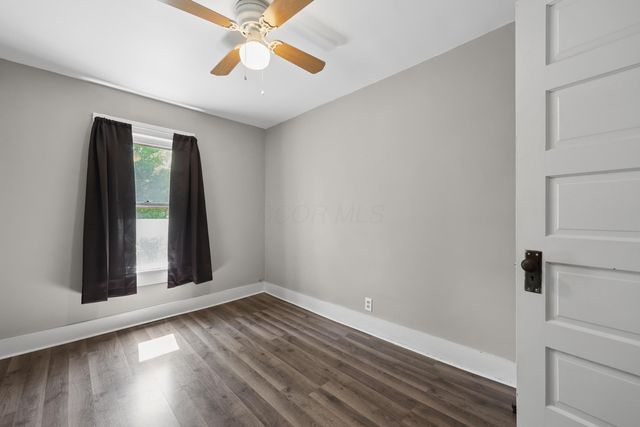 23 Pound Street, Newark, OH 43055