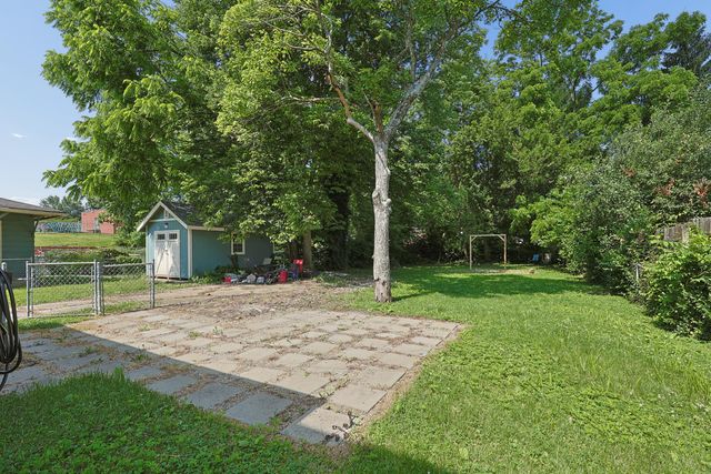 23 Pound Street, Newark, OH 43055