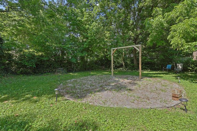 23 Pound Street, Newark, OH 43055