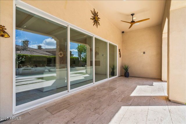 5543 E BERYL Avenue, Paradise Valley, AZ 85253