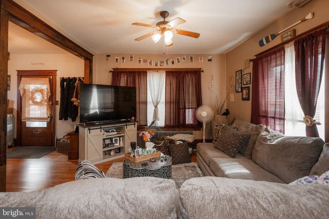 152 N HANOVER ST, Elizabethtown, PA 17022