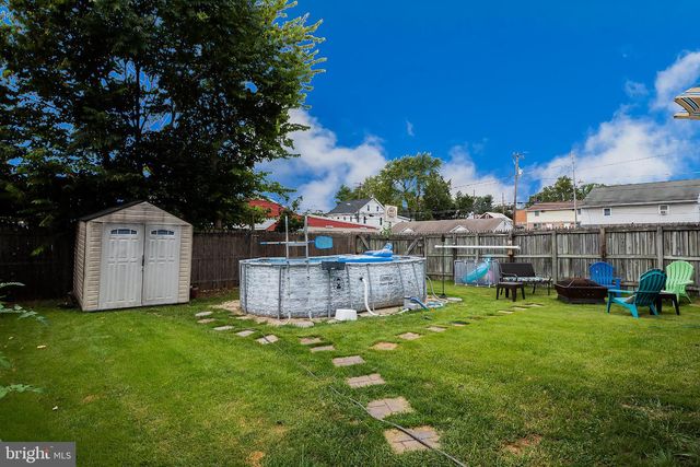 152 N HANOVER ST, Elizabethtown, PA 17022