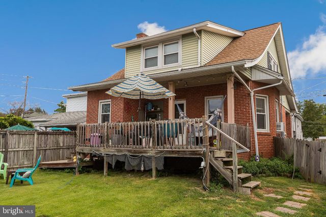 152 N HANOVER ST, Elizabethtown, PA 17022