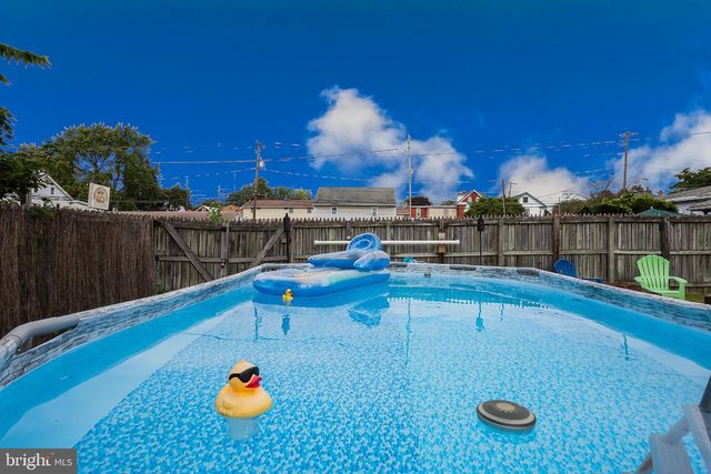 152 N HANOVER ST, Elizabethtown, PA 17022