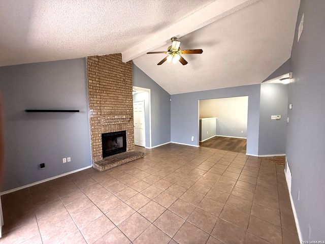 10040 Woodtrail, San Antonio, TX 78250