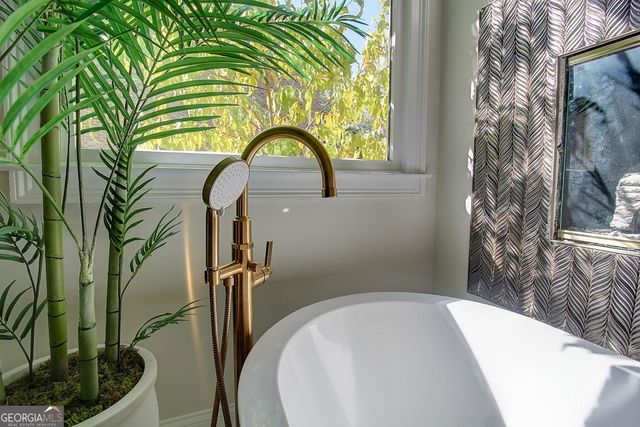 3064 Montclair Circle SE, Smyrna, GA 30080