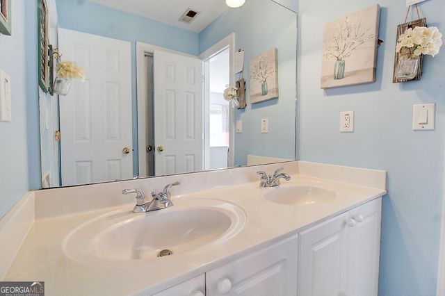 3064 Montclair Circle SE, Smyrna, GA 30080