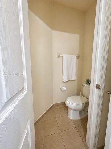 8620 NW 97th Ave 212, Doral, FL 33178