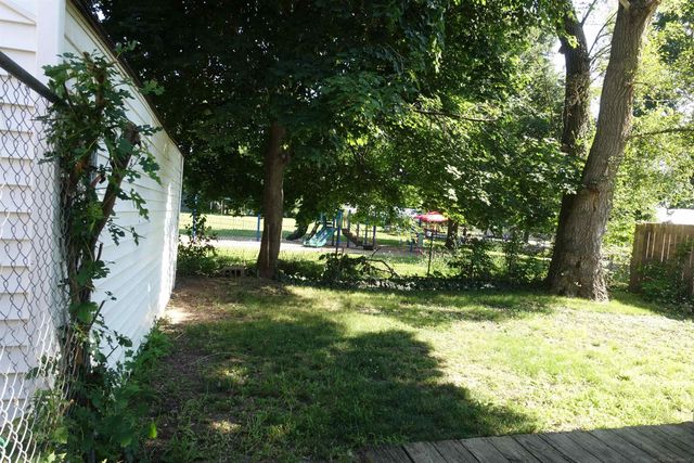 735 Vance Street, Lansing, MI 48906