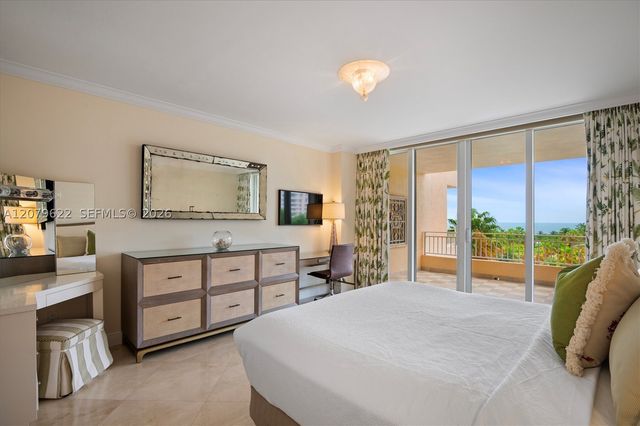 791 Crandon Blvd 704, Key Biscayne, FL 33149