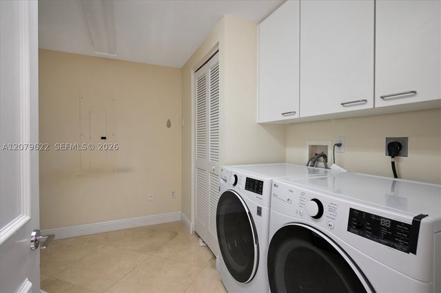 791 Crandon Blvd 704, Key Biscayne, FL 33149