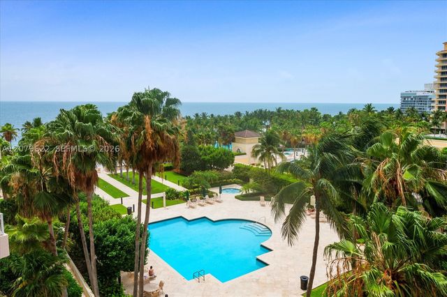 791 Crandon Blvd 704, Key Biscayne, FL 33149