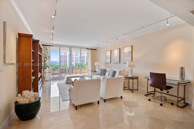 791 Crandon Blvd 704, Key Biscayne, FL 33149